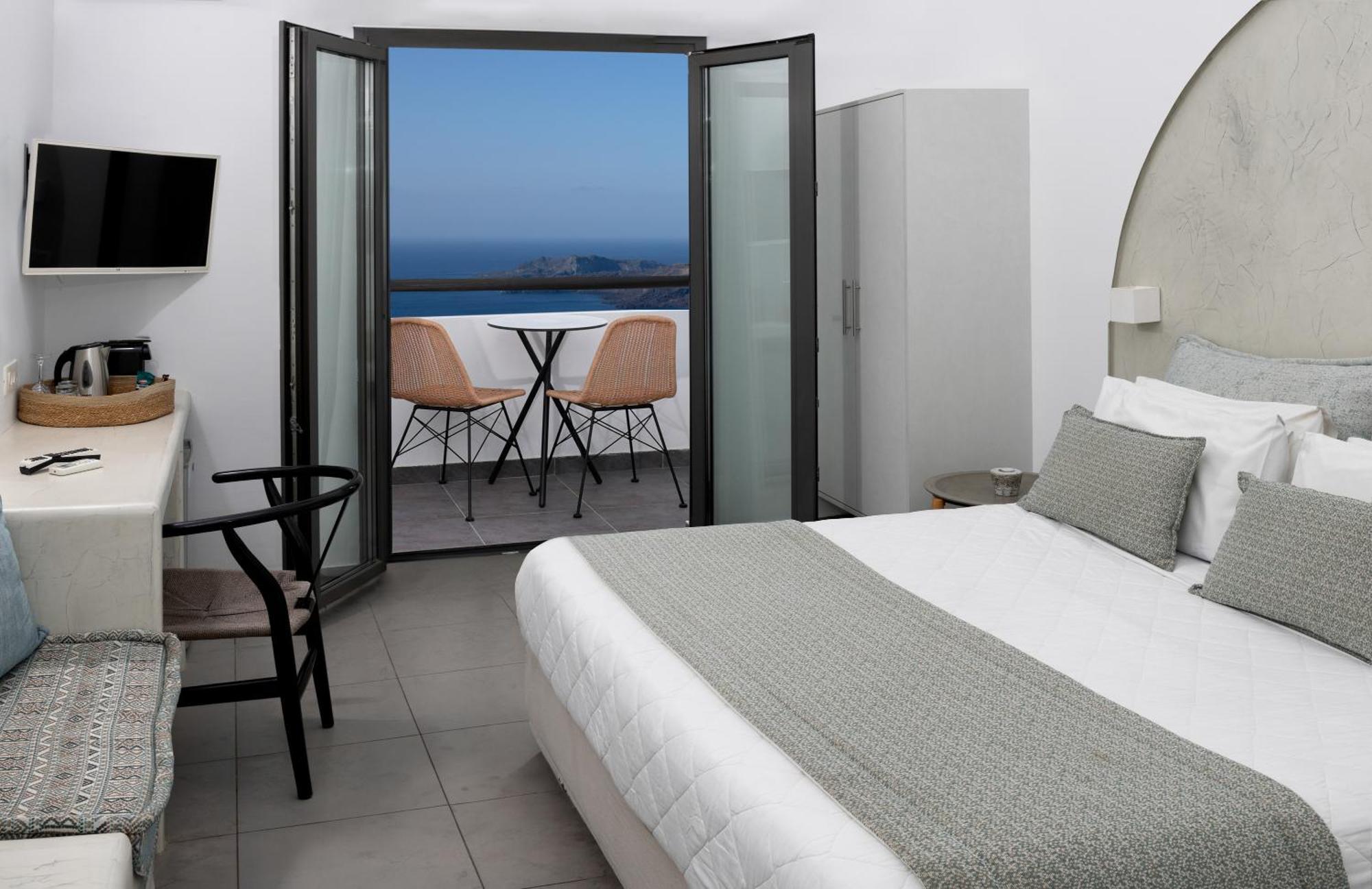 Amity Suites - Adults Only Тира Экстерьер фото